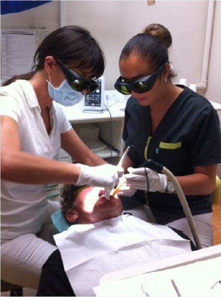 Thérapie laser en médecine dentaire